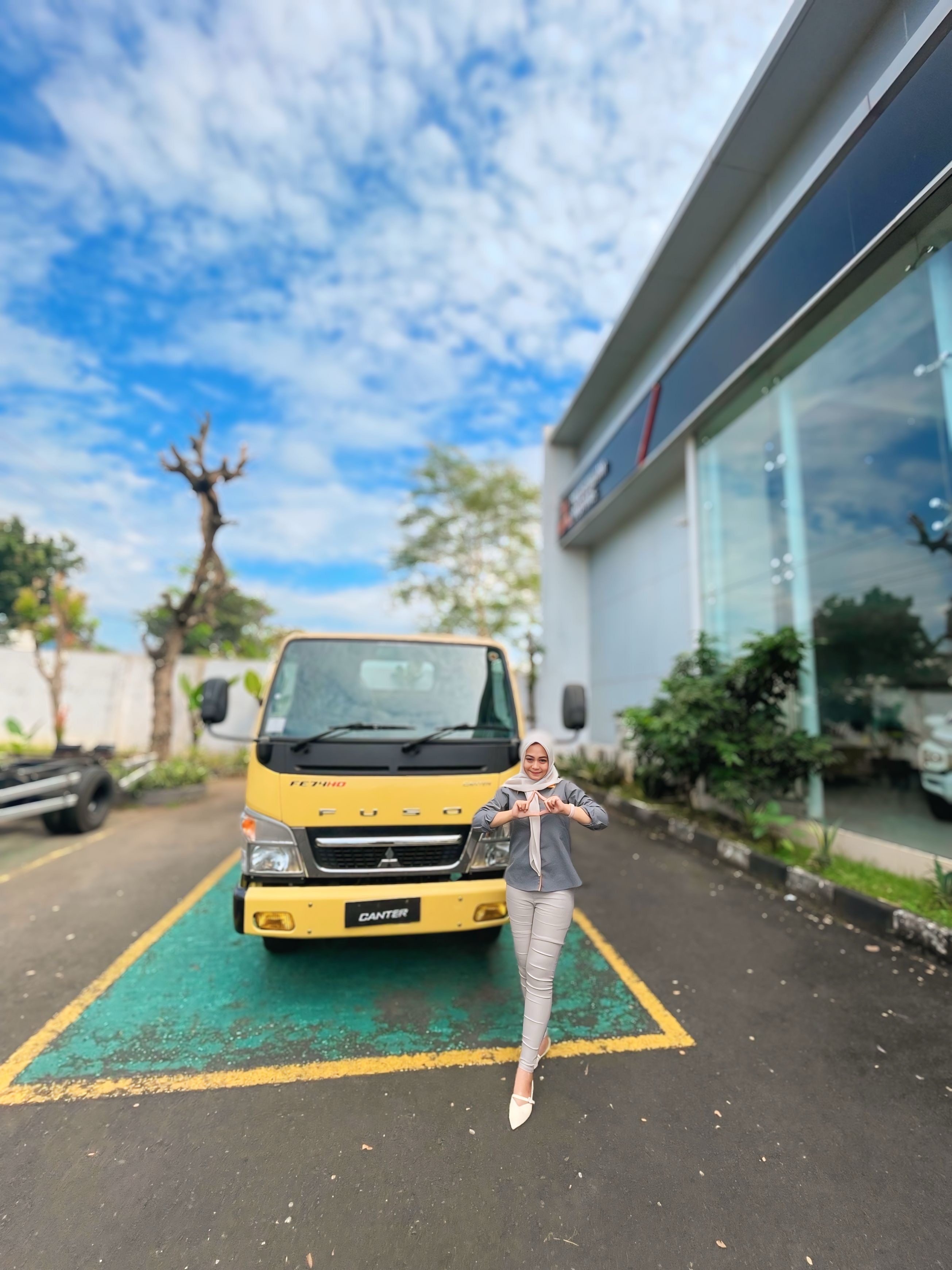 Sales Mitsubishi Kudus